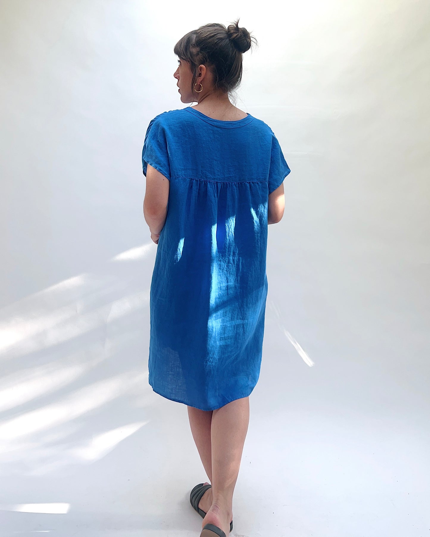 Hanky Linen Button Down Dress in Vivid Blue