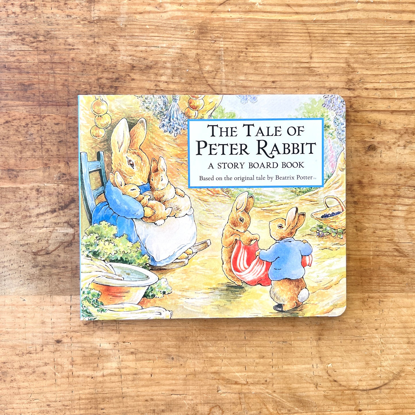 The Tale of Peter Rabbit: A Story Board Book