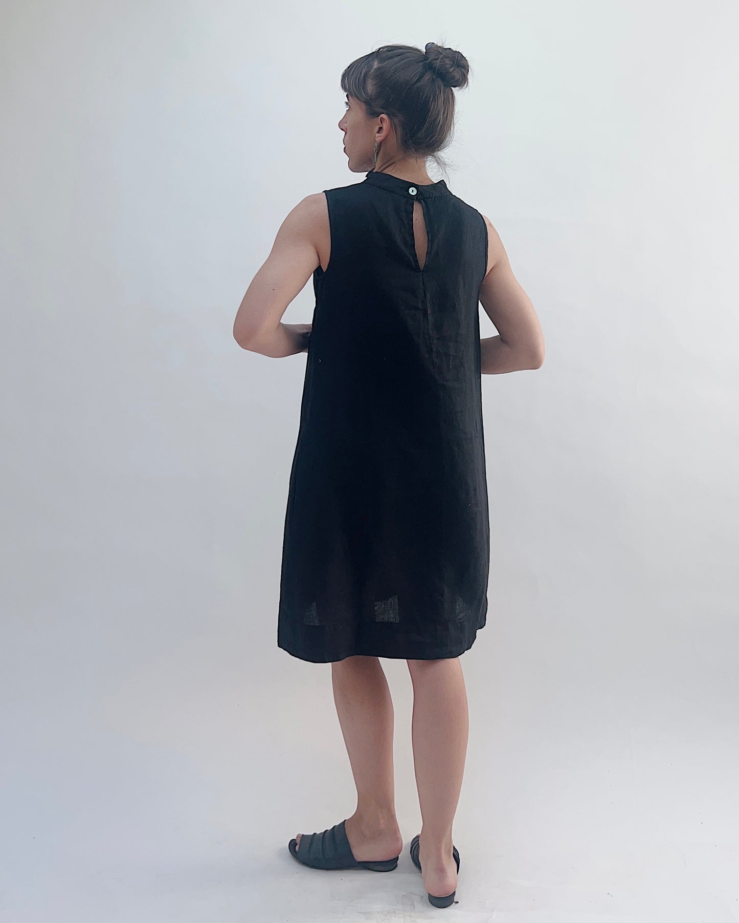 Mock Neck Shift Dress in Black