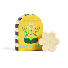 Load image into Gallery viewer, Skandi Blooms Daffodil Bar Soap
