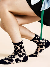 Load image into Gallery viewer, Hansel From Basel | Pop Sheer Short Crew in Black
