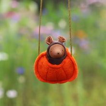 Load image into Gallery viewer, Pumpkin Critter Necklace
