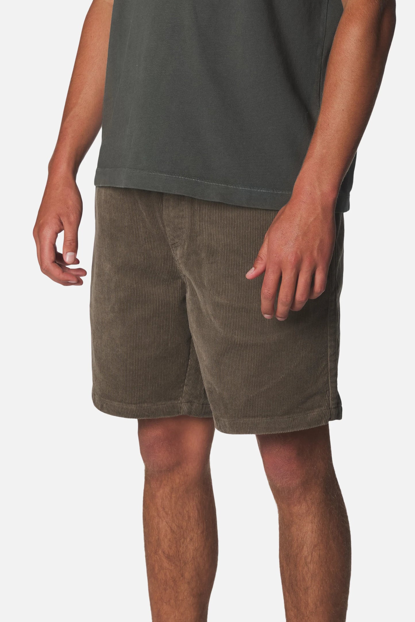 Kord Patio Shorts in Gravel
