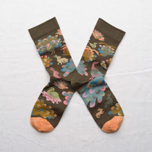 Load image into Gallery viewer, Bonne Maison |  Peacock Socks in Khaki
