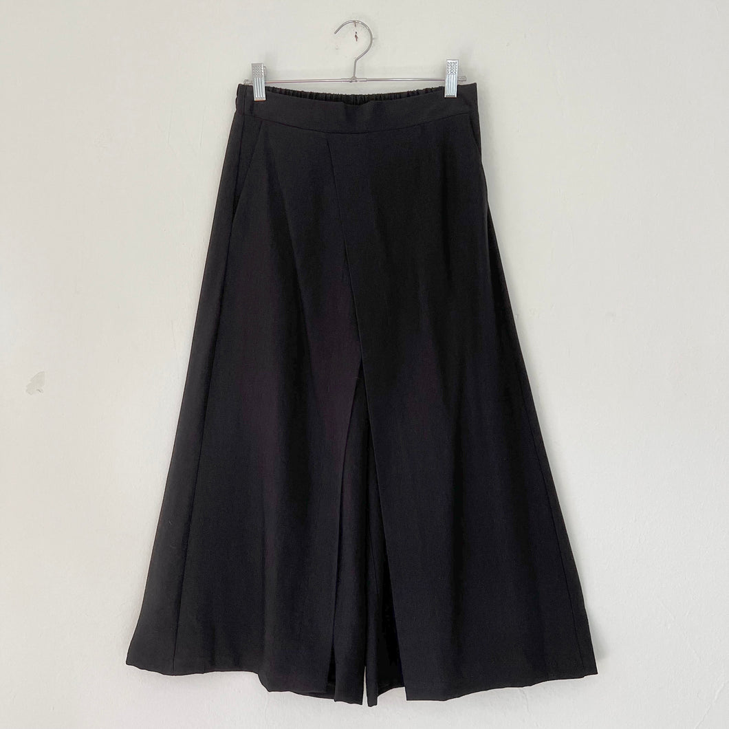 Niche | Meadow Pleat Pant in Black