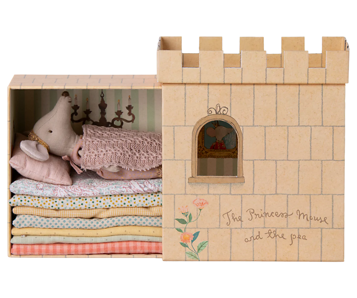 Maileg | Princess and the Pea Big Sister Mouse