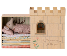 Load image into Gallery viewer, Maileg | Princess and the Pea Big Sister Mouse
