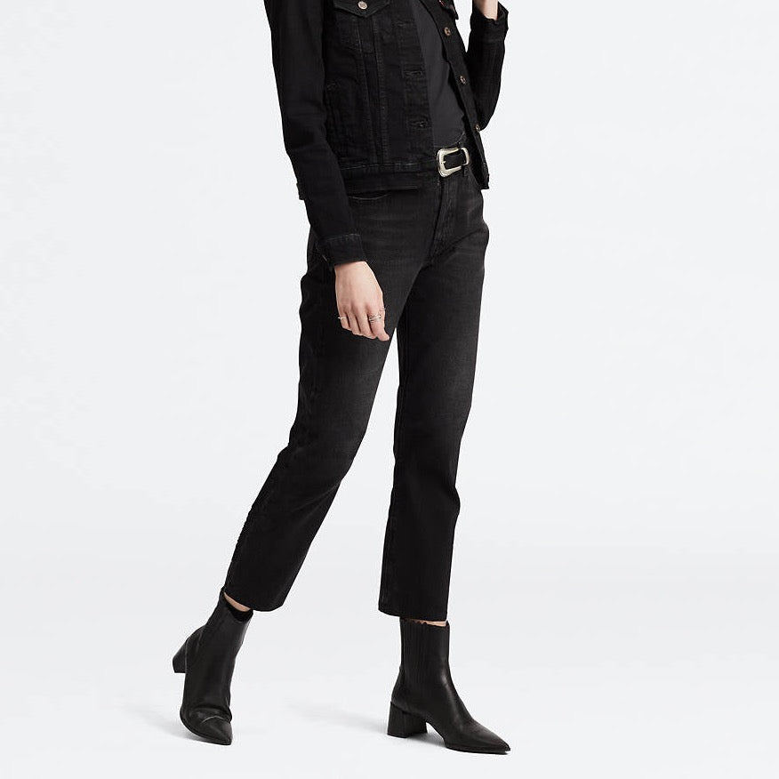 Levi's | 501® Original Cropped Women's Jeans in Black Heart