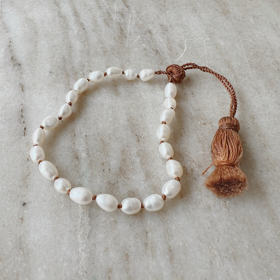 Lena Skadegard | Oval Pearl Tassel Bracelet