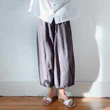Load image into Gallery viewer, Eleven Stitch | One Pocket Pant in Black Pearl
