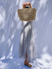 Load image into Gallery viewer, Natural Shopper
