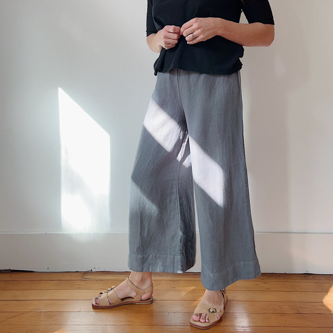 Cut Loose | Wide Leg Linen Cropped Pant in Cobblestone