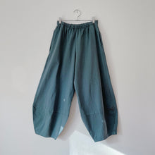 Load image into Gallery viewer, Pacific Cotton | Cotton Oliver Pant in Eucalyptus
