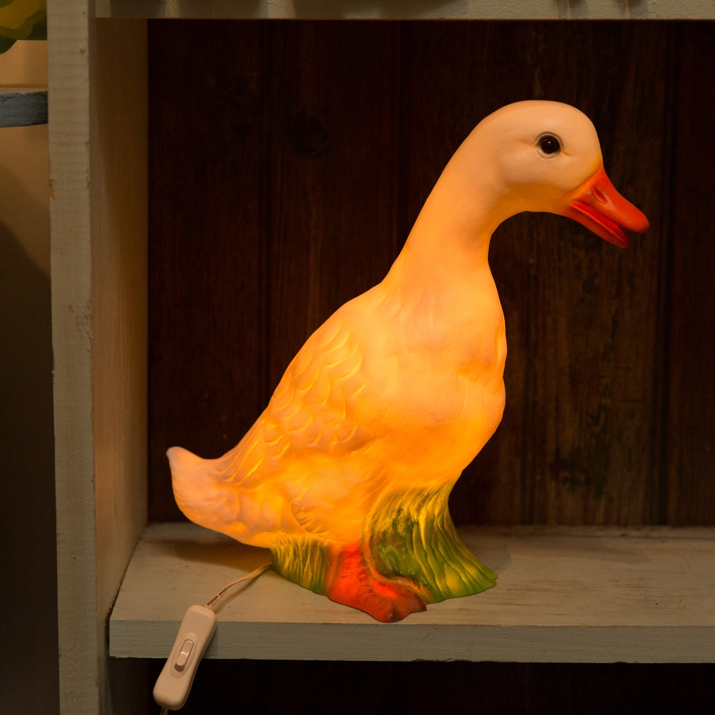 glowing duck lamp