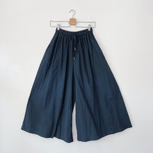 Load image into Gallery viewer, Baci | Elastic Waist Parachute Pant in Deep Blue
