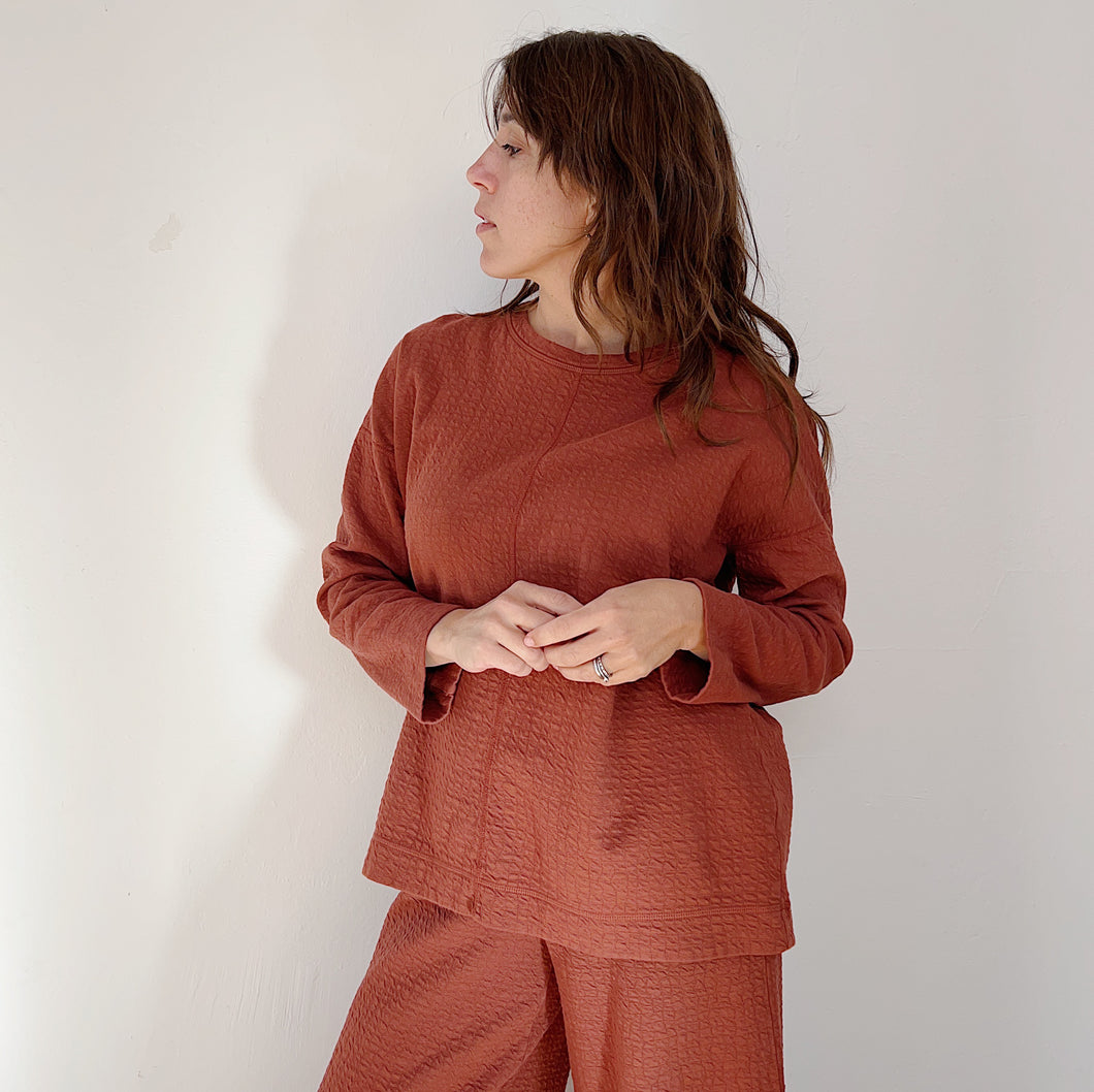 Cut Loose | Double Cotton Pucker Sweatshirt in Cognac