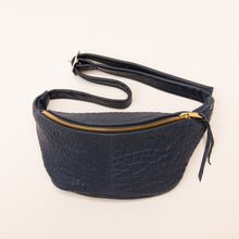 Load image into Gallery viewer, Sven | Leather Fanny Pack in Navy
