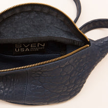 Load image into Gallery viewer, Sven | Leather Fanny Pack in Navy
