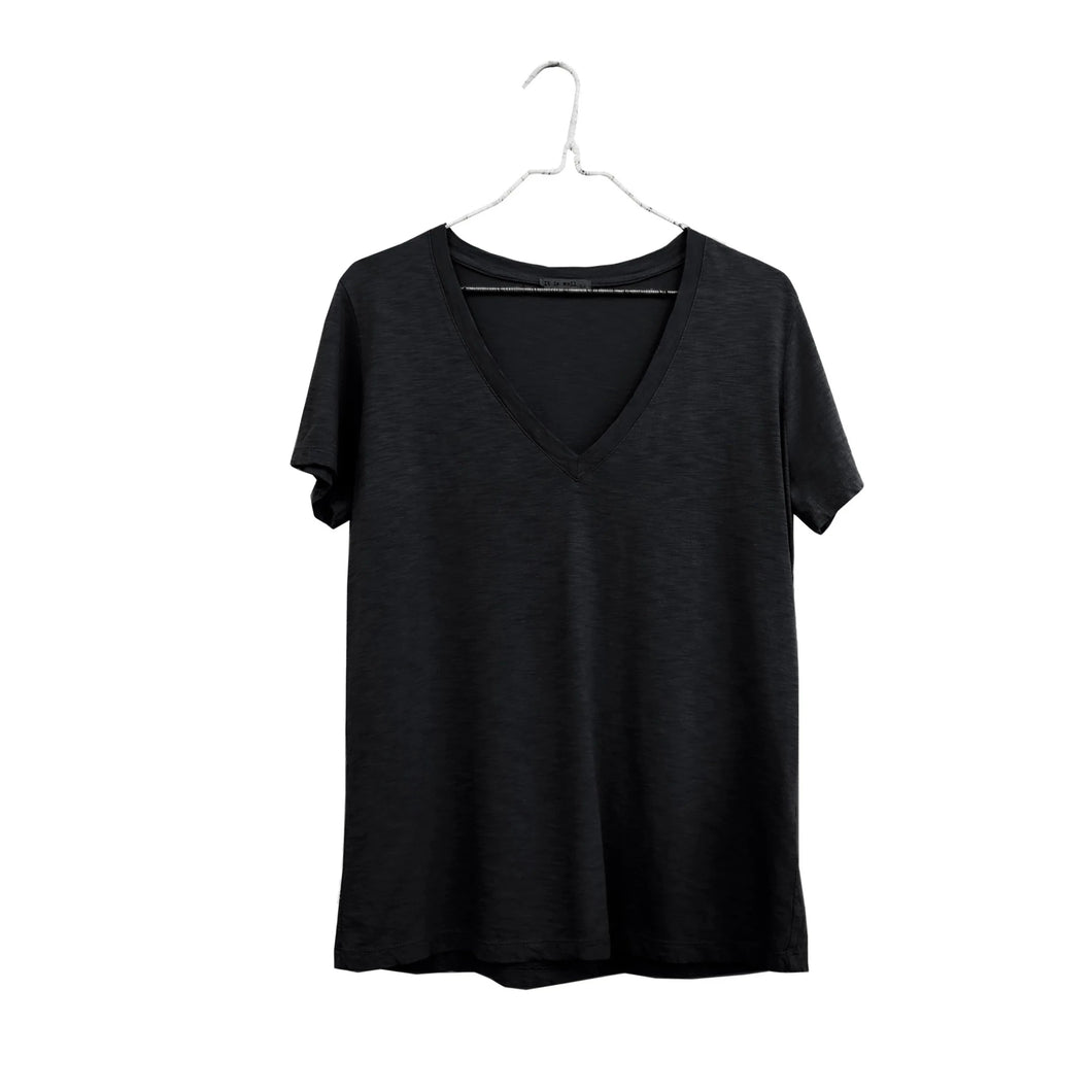 It Is Well | Everyday V-Neck Tee in Black