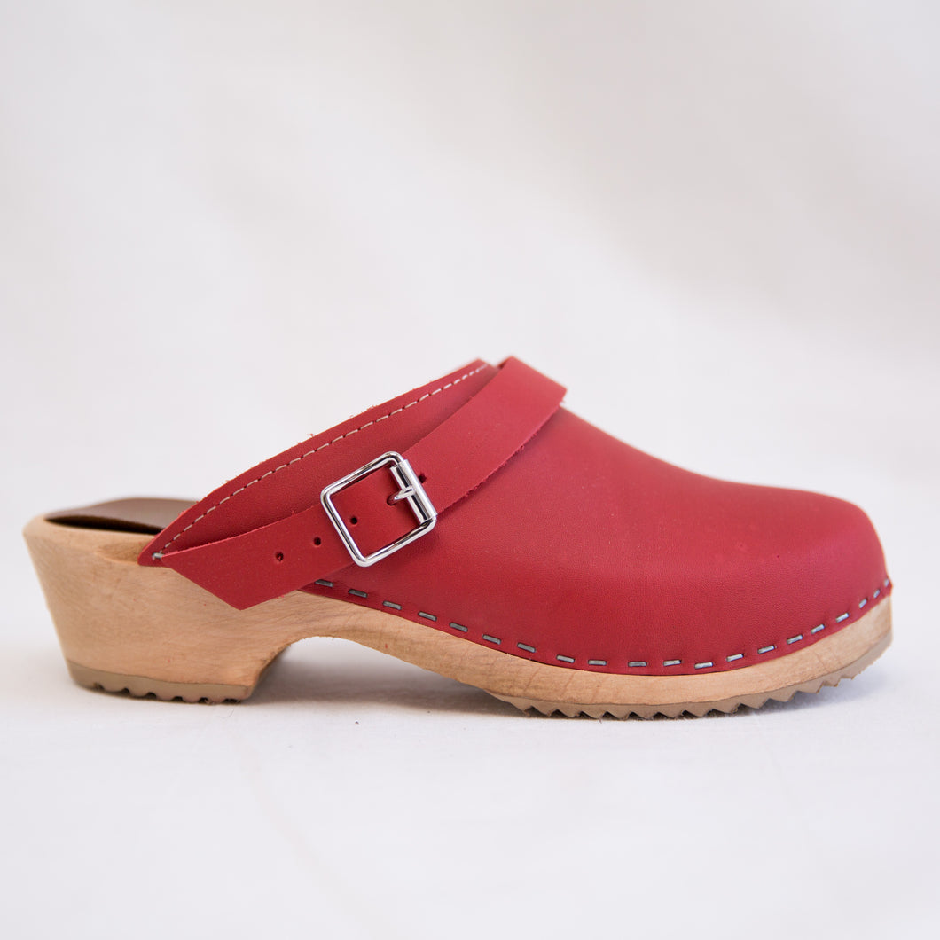side view alma clog red from sweden